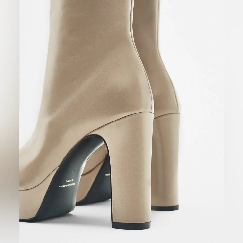 NWT. Massimo Dutti Studio Cream Leather Platform Ankle Boots. Size 7,5.
